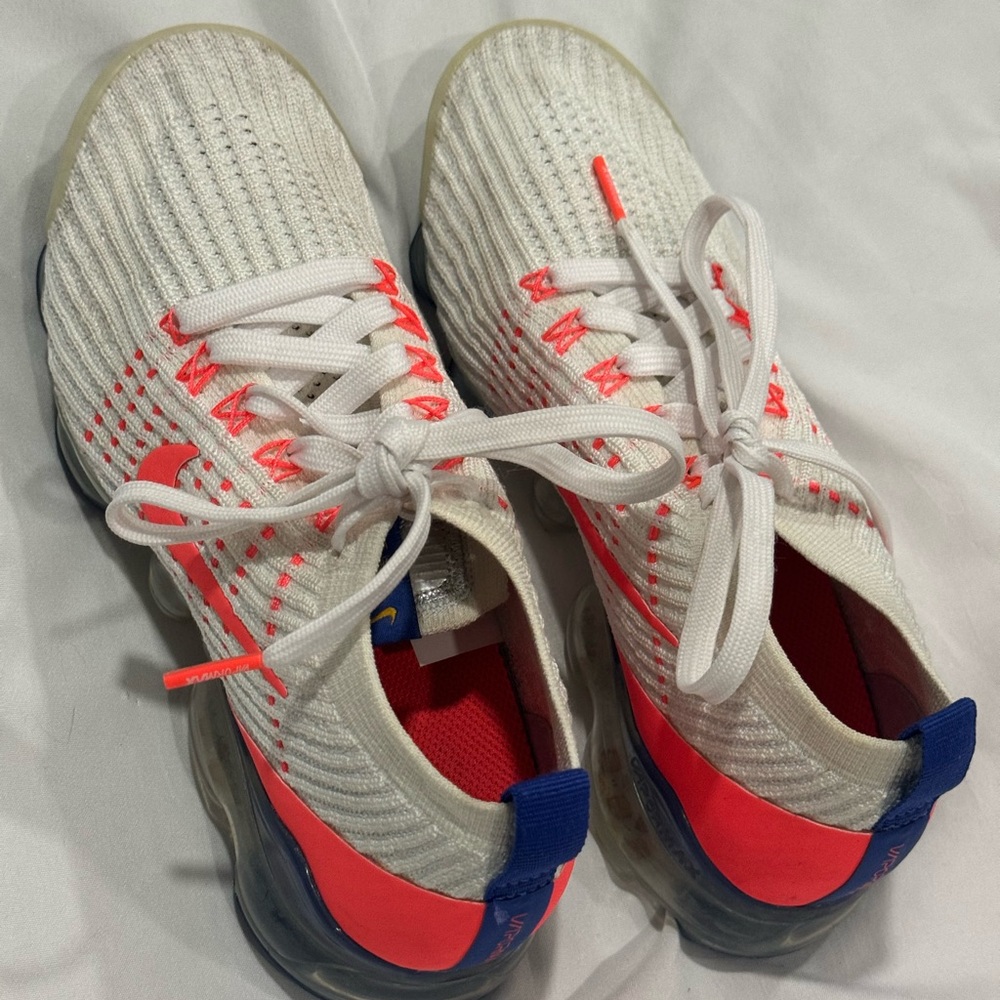 Nike Air Vapormax Flyknit 3 USA White Flash Crimson Blue Women’s Shoes Size 6